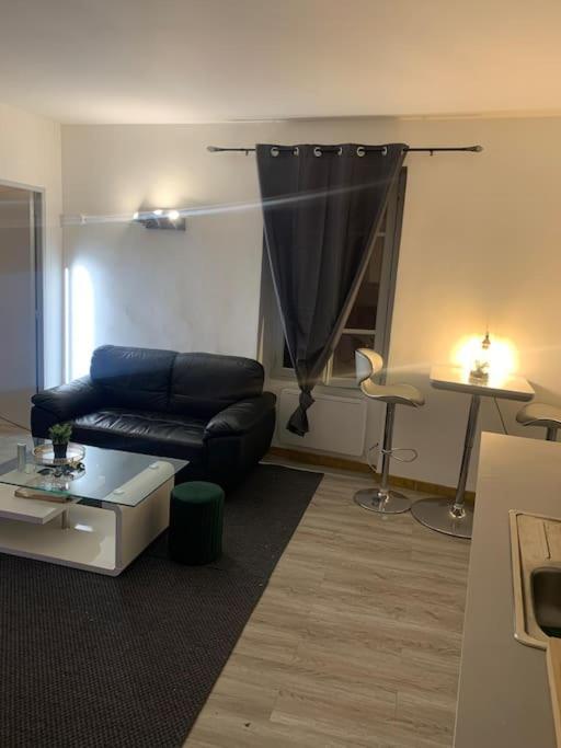 2 Dans Le Centre Historique Apartment Orange (Vaucluse)